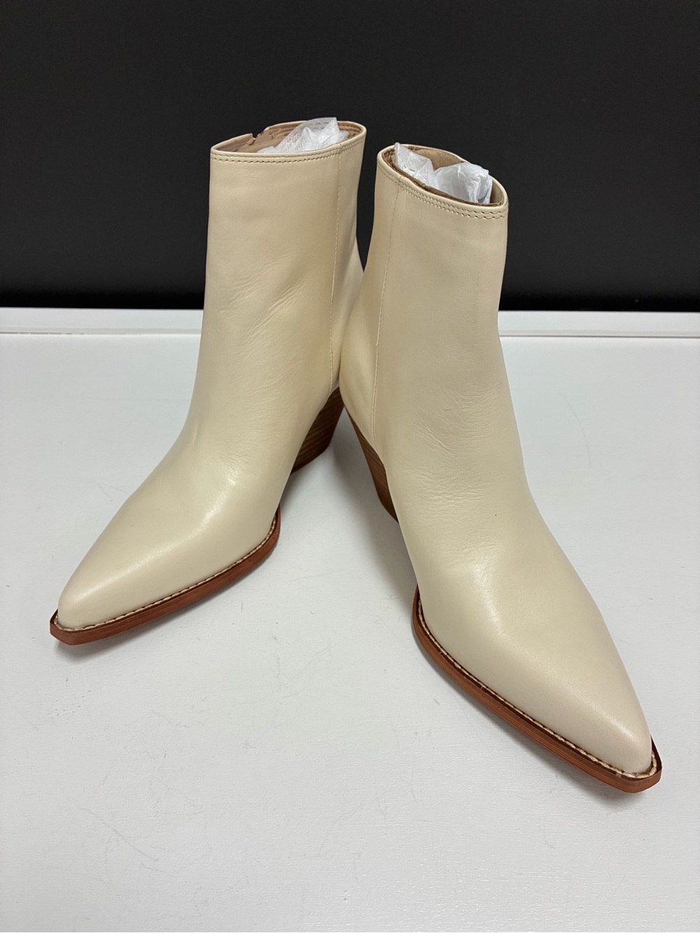 Sam Edelman NWT Pointed-Toe Leather Ankle